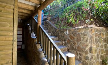 INMEJORABLE CASA EN ORILLA DE LAGO VICHUQUEN