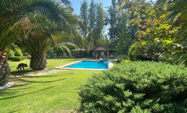 MARAVILLOSA CASA EN CONDOMINIO SECTOR LAS MERCEDES