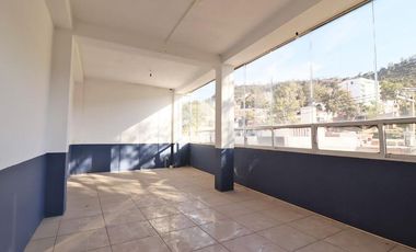 LOCAL COMERCIAL CON OFICINAS EN RENTA EN MORELIA, AV. ACUEDUCTO.