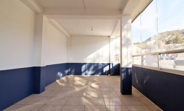 LOCAL COMERCIAL CON OFICINAS EN RENTA EN MORELIA, AV. ACUEDUCTO.