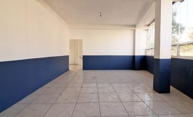 LOCAL COMERCIAL CON OFICINAS EN RENTA EN MORELIA, AV. ACUEDUCTO.