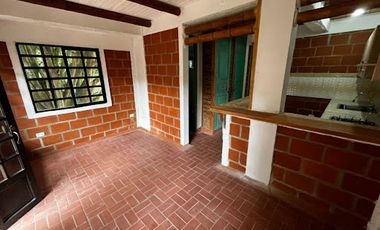 ARRIENDO de APARTAMENTO en SANTA ROSA DE CABAL