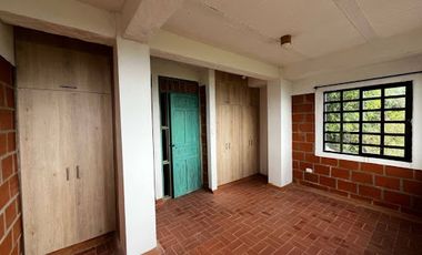 ARRIENDO de APARTAMENTO en SANTA ROSA DE CABAL