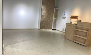 ARRIENDO de LOCALES en LA CALERA