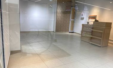 ARRIENDO de LOCALES en LA CALERA
