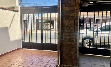 Casa sola en venta en Residencial Anáhuac, San Nicolás de los Garza, Nuevo León
