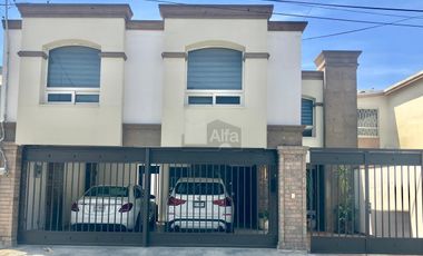 Casa sola en venta en Residencial Anáhuac, San Nicolás de los Garza, Nuevo León