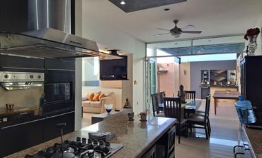 Se Renta Casa en Residencial Esmeralda Norte