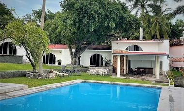 Casa en venta en Tequesquitengo