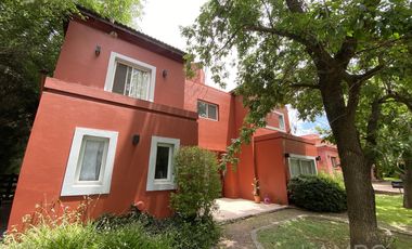 Alquiler anual - Casa - Los Potrillos - Pilar