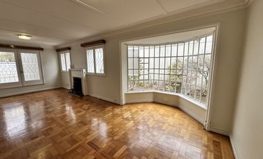 SE ARRIENDA GRAN CASA EN SECTOR MIRAFLORES