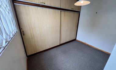 SE ARRIENDA GRAN CASA EN SECTOR MIRAFLORES