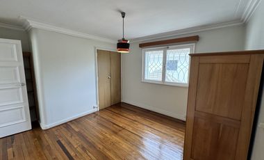 SE ARRIENDA GRAN CASA EN SECTOR MIRAFLORES