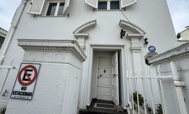 SE ARRIENDA GRAN CASA EN SECTOR MIRAFLORES