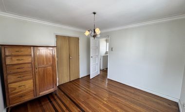 SE ARRIENDA GRAN CASA EN SECTOR MIRAFLORES