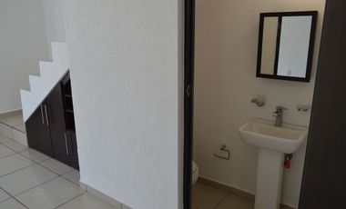 SE RENTA CASA EN CONDOMINIO EL CAMPESTRE ZAPOPAN