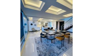 Venta Penthouse Amoblado en Poblado Milla de oro