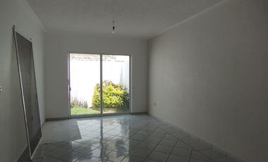 Espacios amplios, a pie de calle Corregidora Queretaro 3 recamaras No mascotas