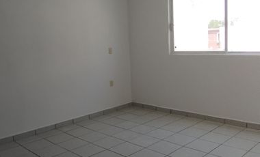 Espacios amplios, a pie de calle Corregidora Queretaro 3 recamaras No mascotas