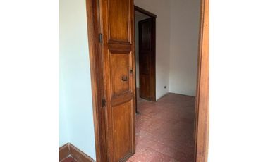 Venta de casa en el barrio  San Antonio