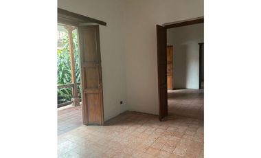 Venta de casa en el barrio  San Antonio