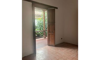 Venta de casa en el barrio  San Antonio
