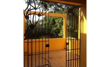 Venta de casa en el barrio  San Antonio