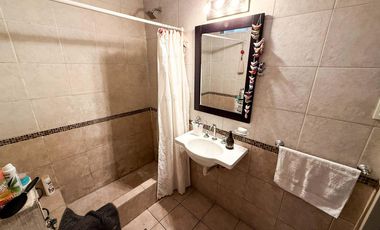 Dúplex en venta - 2 Dormitorios 1 Baño - Cochera - 98Mts2 - La Plata