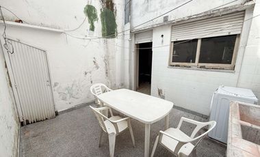 Dúplex en venta - 2 Dormitorios 1 Baño - Cochera - 98Mts2 - La Plata