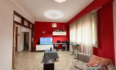 Dúplex en venta - 2 Dormitorios 1 Baño - Cochera - 98Mts2 - La Plata