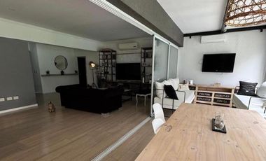 Casa estilo moderno en Barrio Santa Juana