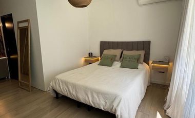 Casa estilo moderno en Barrio Santa Juana