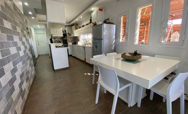Espectacular Casa en Venta en Barrio San Sebastián - ESCOBAR - APTA CREDITO