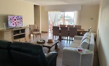 Espectacular Casa en Venta en Barrio San Sebastián - ESCOBAR - APTA CREDITO
