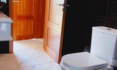 VENTA DE CASA DE 4 AMB CON PISCINA EN EL BARRIO LA ALAMEDA CANNING