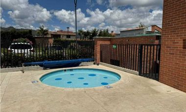 Venta de hermosa casa en unidad cerrada en la ceja (LDC)