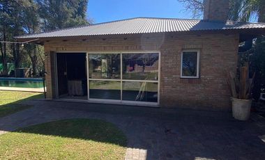 Casa en Funes