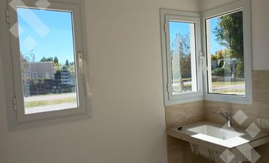 En Venta, Casa  en B° Privado, Paraíso del Limay, Plottier