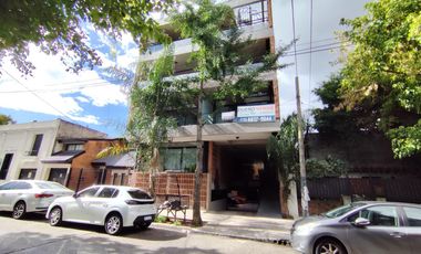 Cochera cubierta en  venta