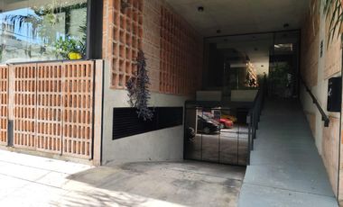 Cochera cubierta en  venta