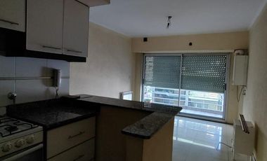 Departamento de tres ambientes en Alquiler en Avellaneda