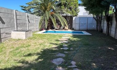 CASA  EN VENTA EN PALOMAR