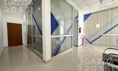 Oficina a a la venta en Amaneceres Office