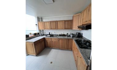 8460871 Venta Casa en el Poblado San Lucas