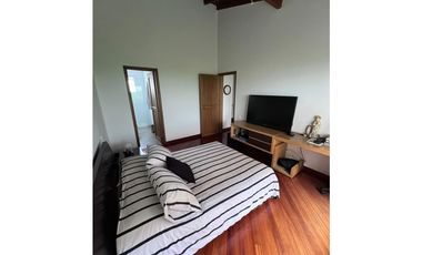 8460871 Venta Casa en el Poblado San Lucas