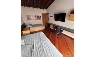 8460871 Venta Casa en el Poblado San Lucas
