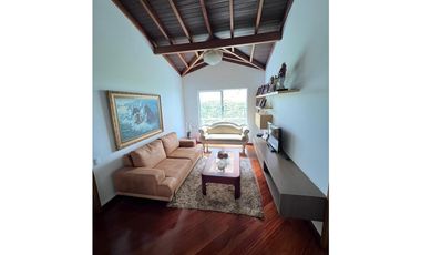 8460871 Venta Casa en el Poblado San Lucas