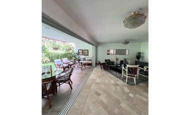 8460871 Venta Casa en el Poblado San Lucas