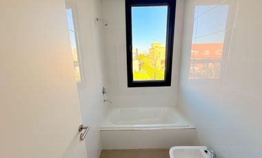 Casa en venta en Araucarias sobre lote interno