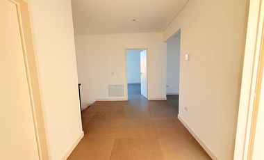 Casa en venta en Araucarias sobre lote interno